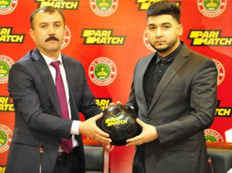 ФК Истиклол и Париматч