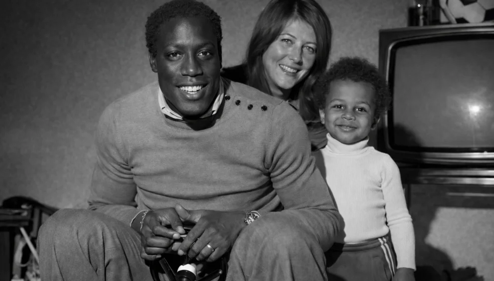 Жан-Пьер Адамс с родителями