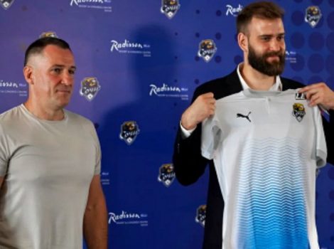 ФК «Сочи» и БК Леон