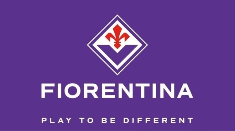 Фанаты «Фиорентины» протестуют против новой эмблемы клуба