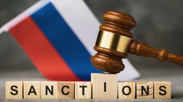 Свой среди чужих: украинский Parimatch попал под санкции против российских БК