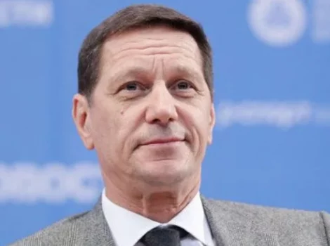 Александр Жуков