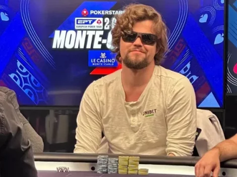 Магнус Карлсен