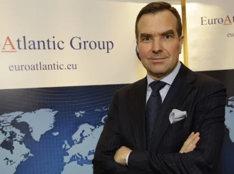 Арнульф Дамерау