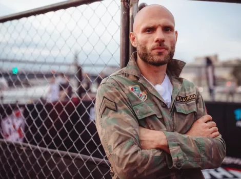 Анатолий Сульянов