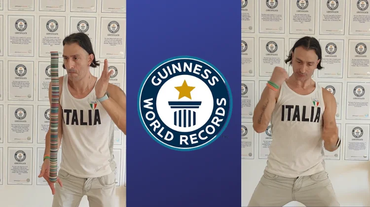 Мировой рекорд: итальянец удержал на одном пальце 255 покерных фишек (видео)