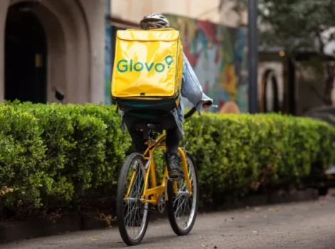 служба доставки Glovo