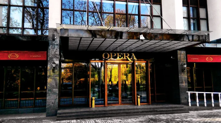 Минское казино «Опера» приостановило работу из-за проверки госорганов