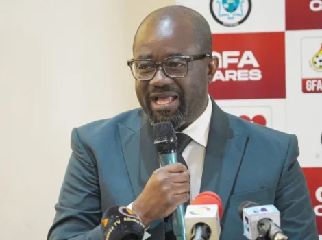 Курт Окраку