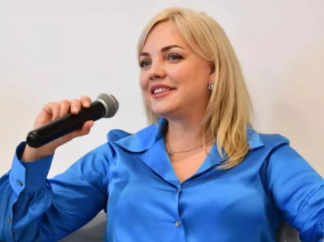 Вероника Логинова