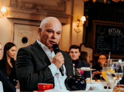 Константин Линев