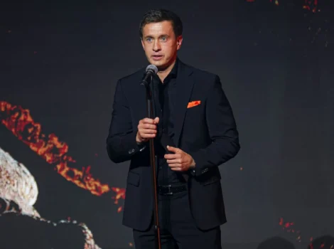 Александр Алаев