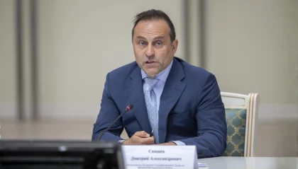 депутат Дмитрий Свищев