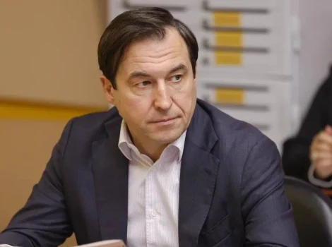 Дмитрий Гусев