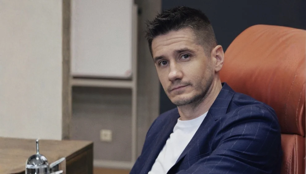 Руслан Сулейманов