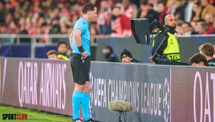 VAR