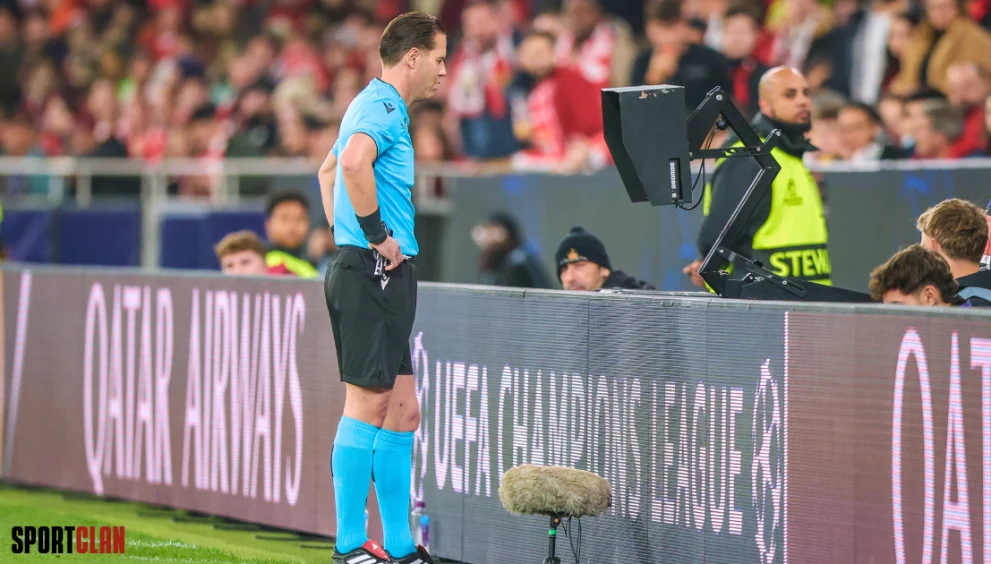 VAR