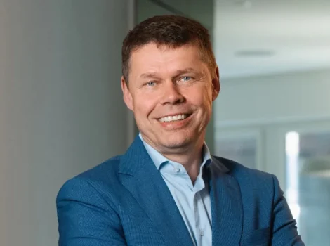 Карстен Кёрл