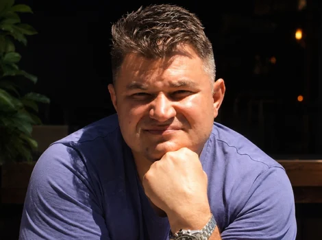 Александр Градуленко